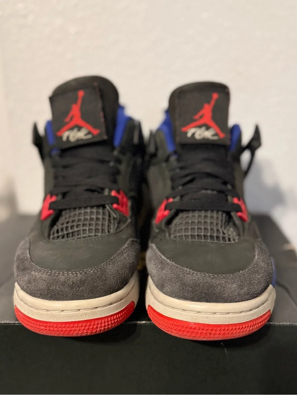 Air Jordan Retro 4 Rare Air Size 6.5Y